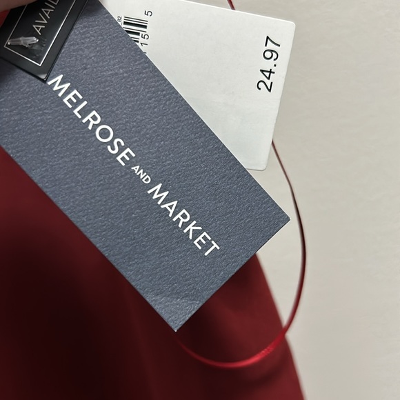 Melrose and Market tank top cami - Picture 4 of 7